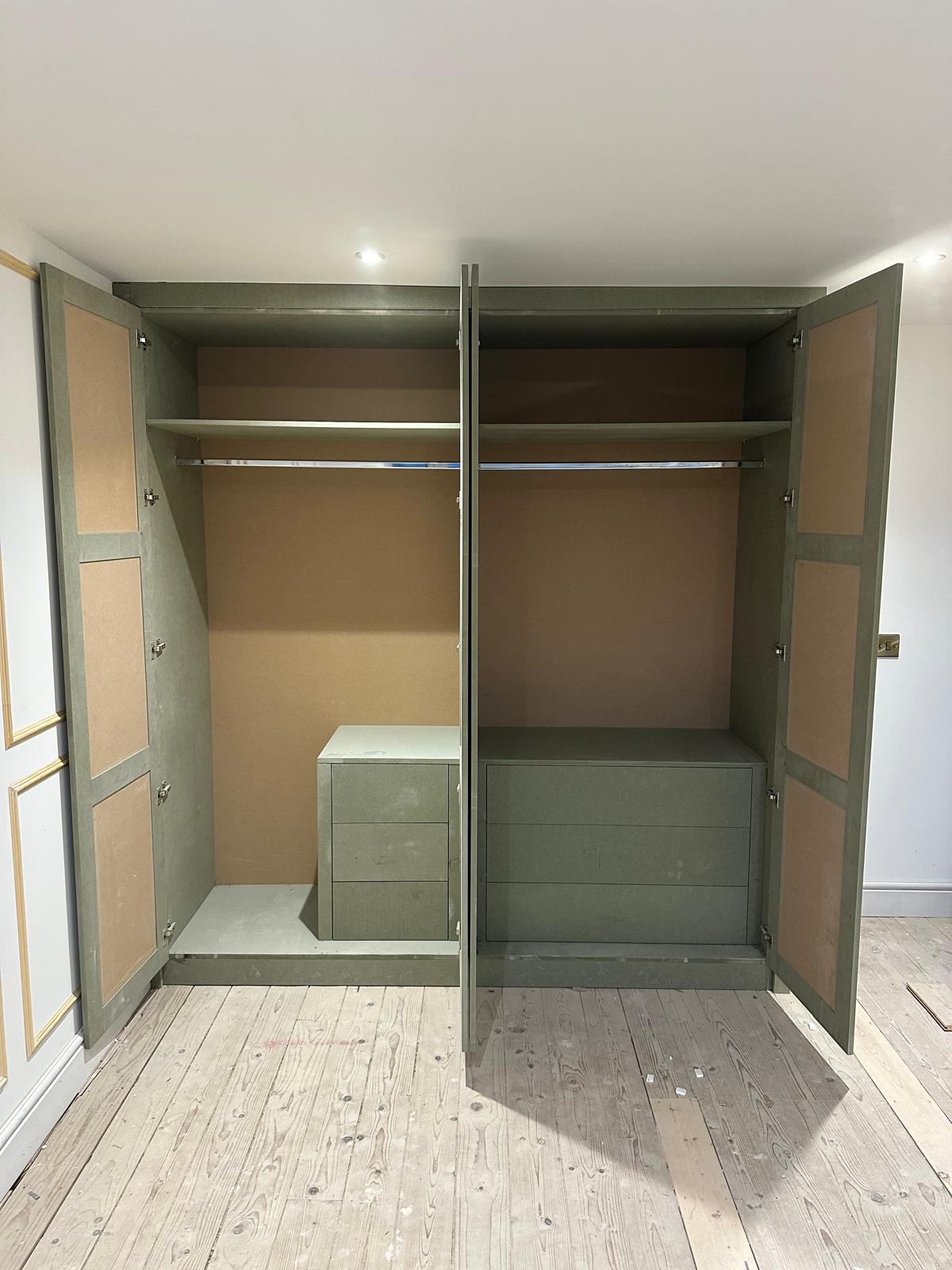 Walk-in Wardrobe Storage